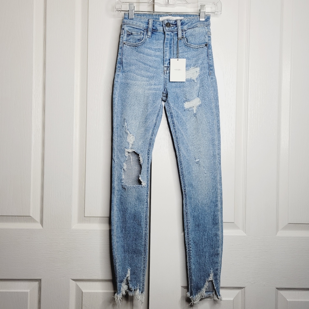 NWT HIDDEN Distressed High Rise Skinny Jeans 24